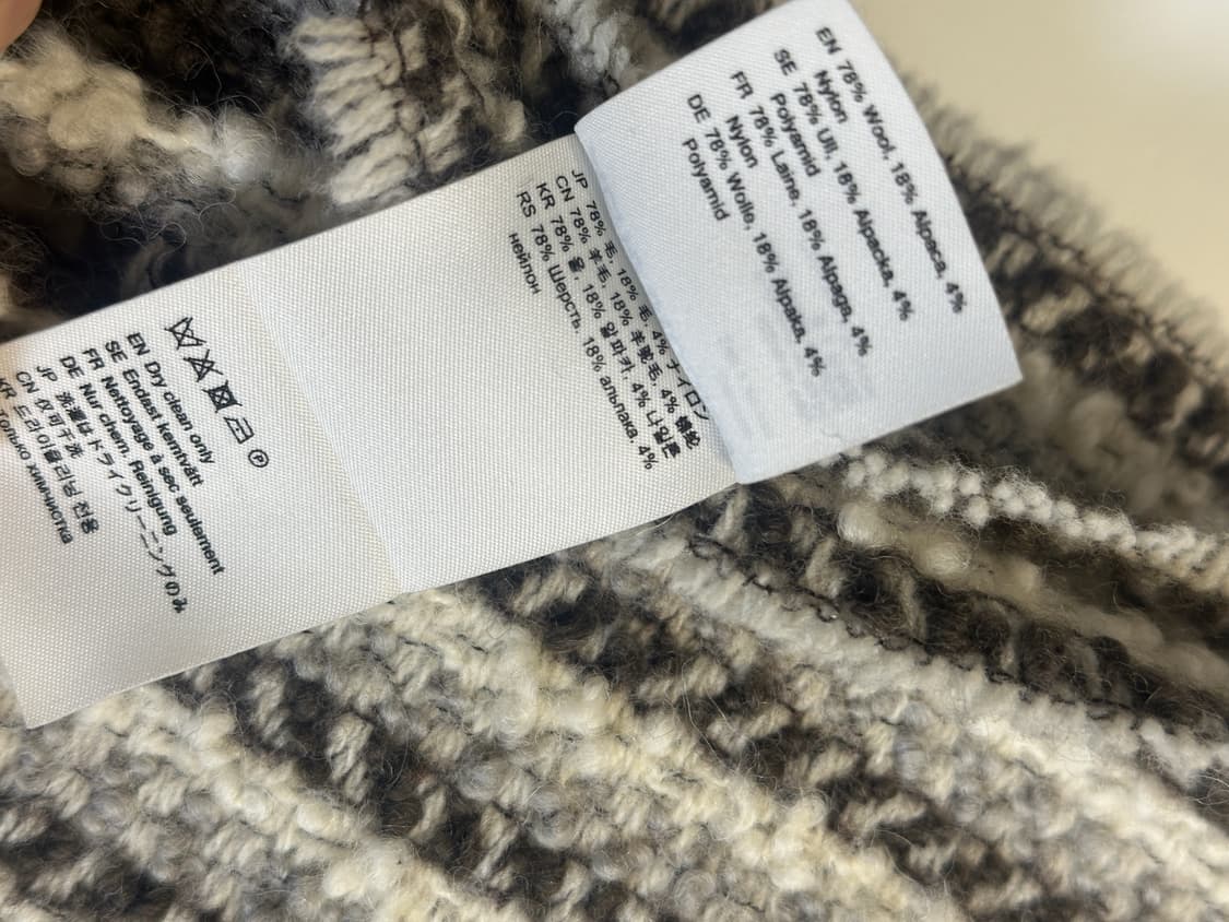 아크네 알파카 머플러 상품이미지4