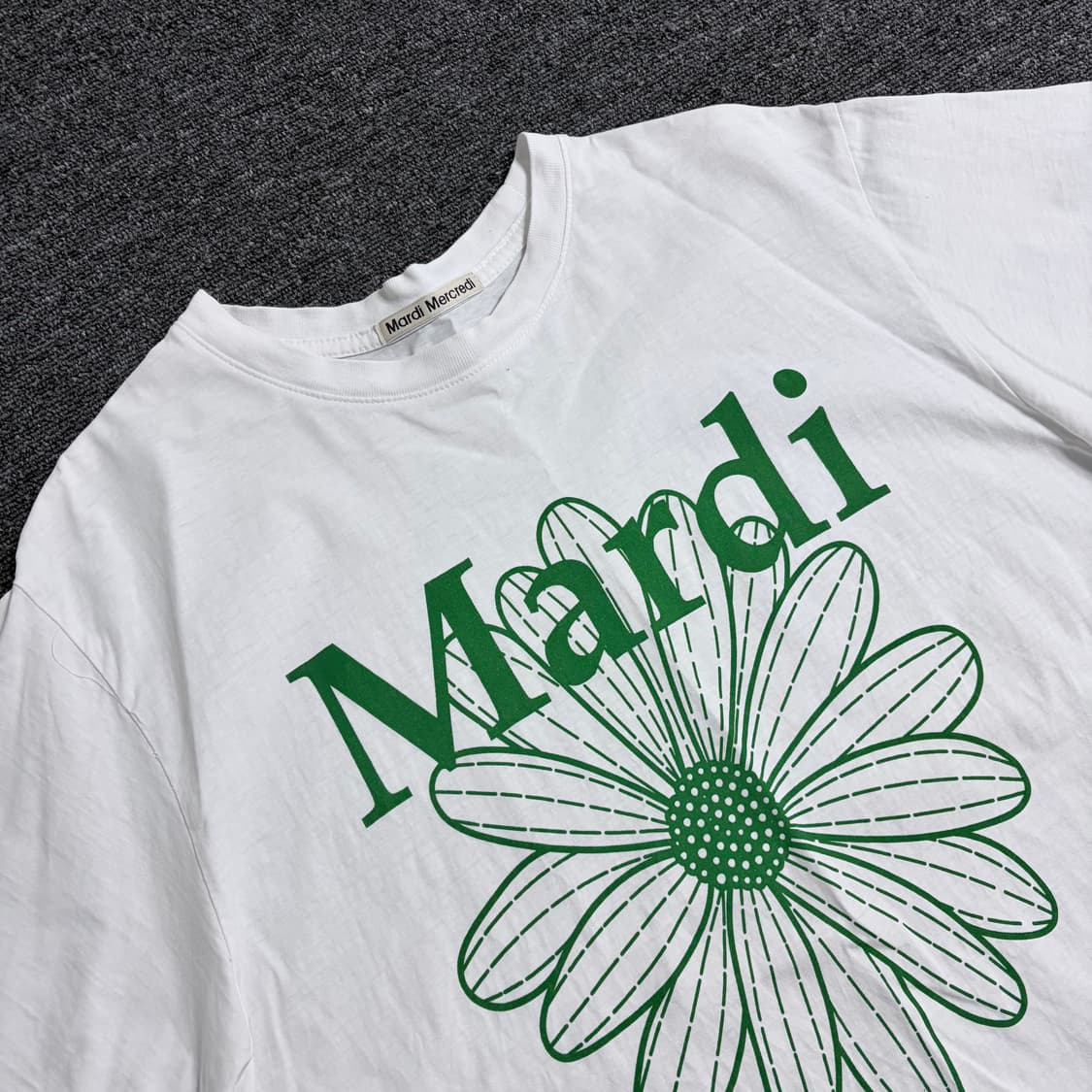 마르디 메크르디 반팔티 상품이미지3