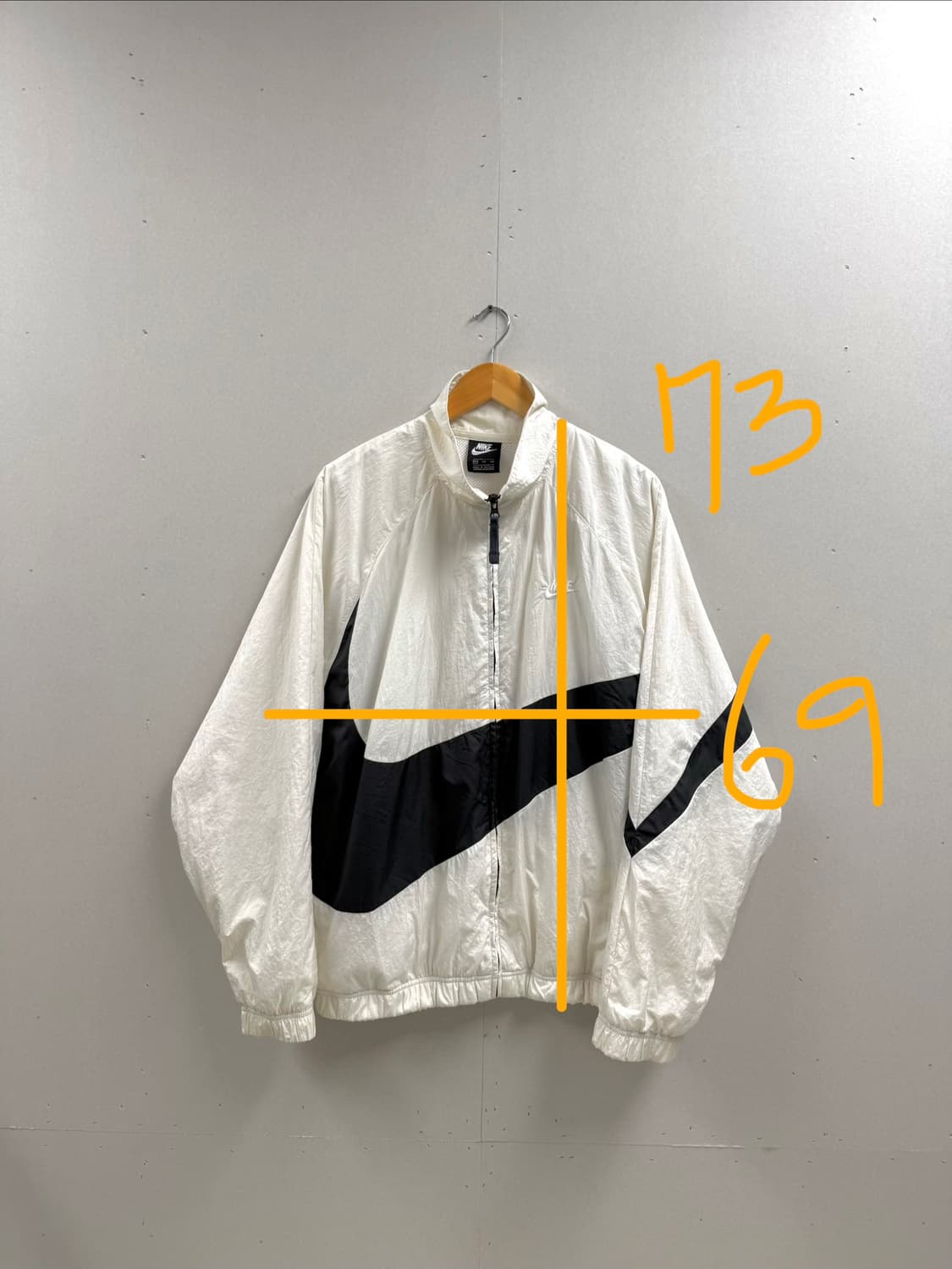 남성 110 XXL / 나이키 빅스우시 바람막이 크림 블랙 상품이미지2