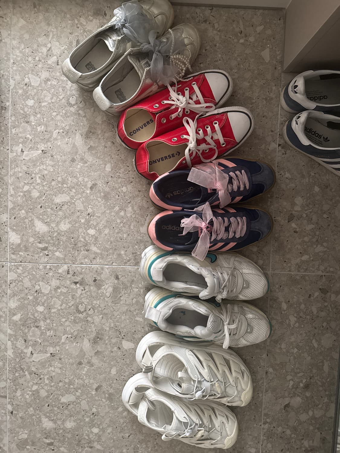 오니츠카타이거, 컨버스, 아디다스볼드, 나이키, 호카 상품이미지1