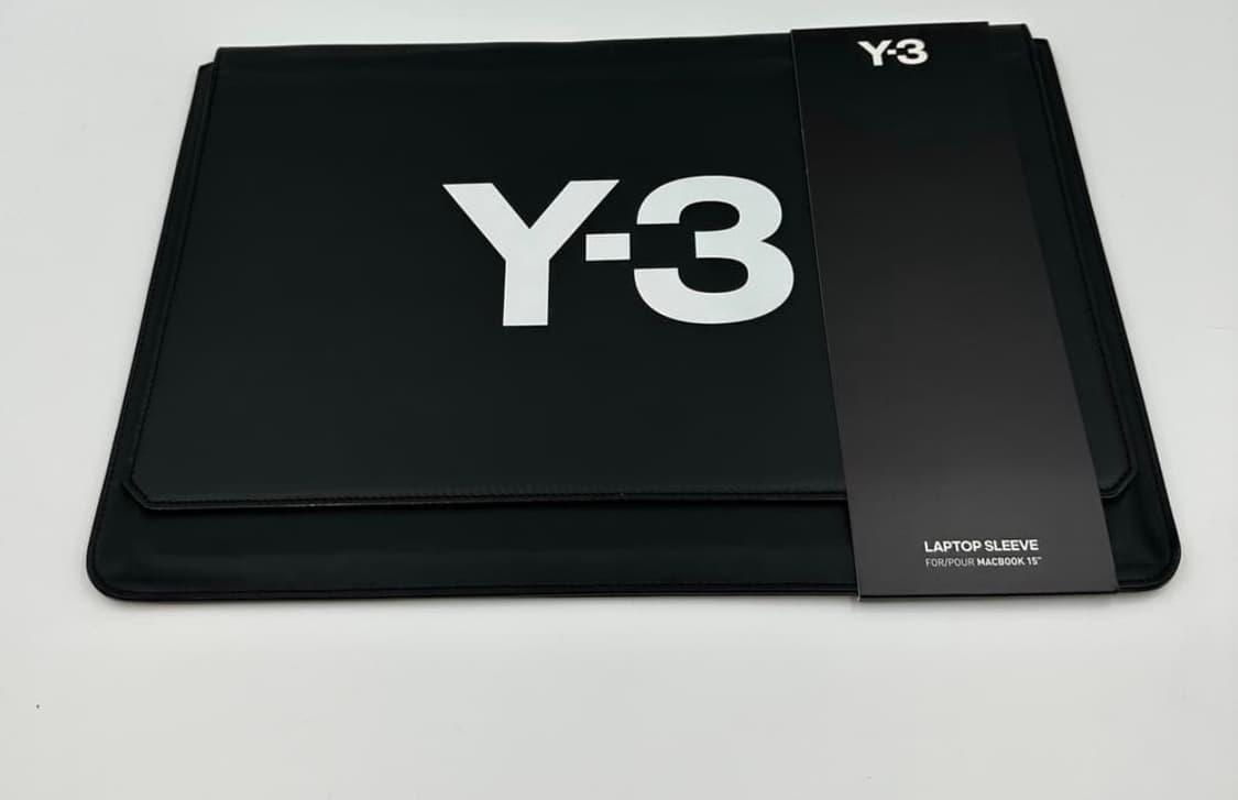 [무료배송] Y-3 노트북 슬리브 (15“) 상품이미지1