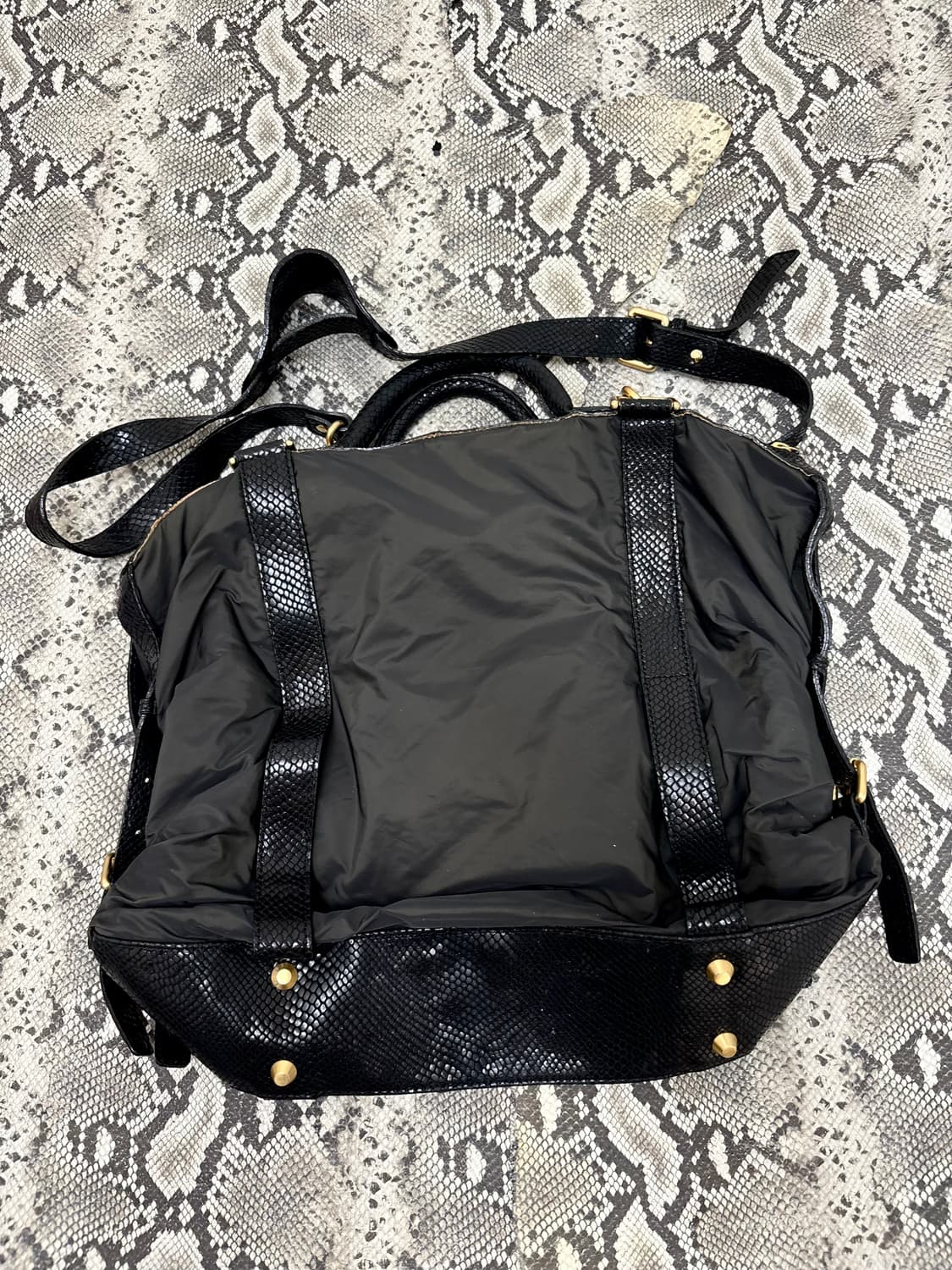 “Vintage” V-Kei Mood Python Leather Det 상품이미지7