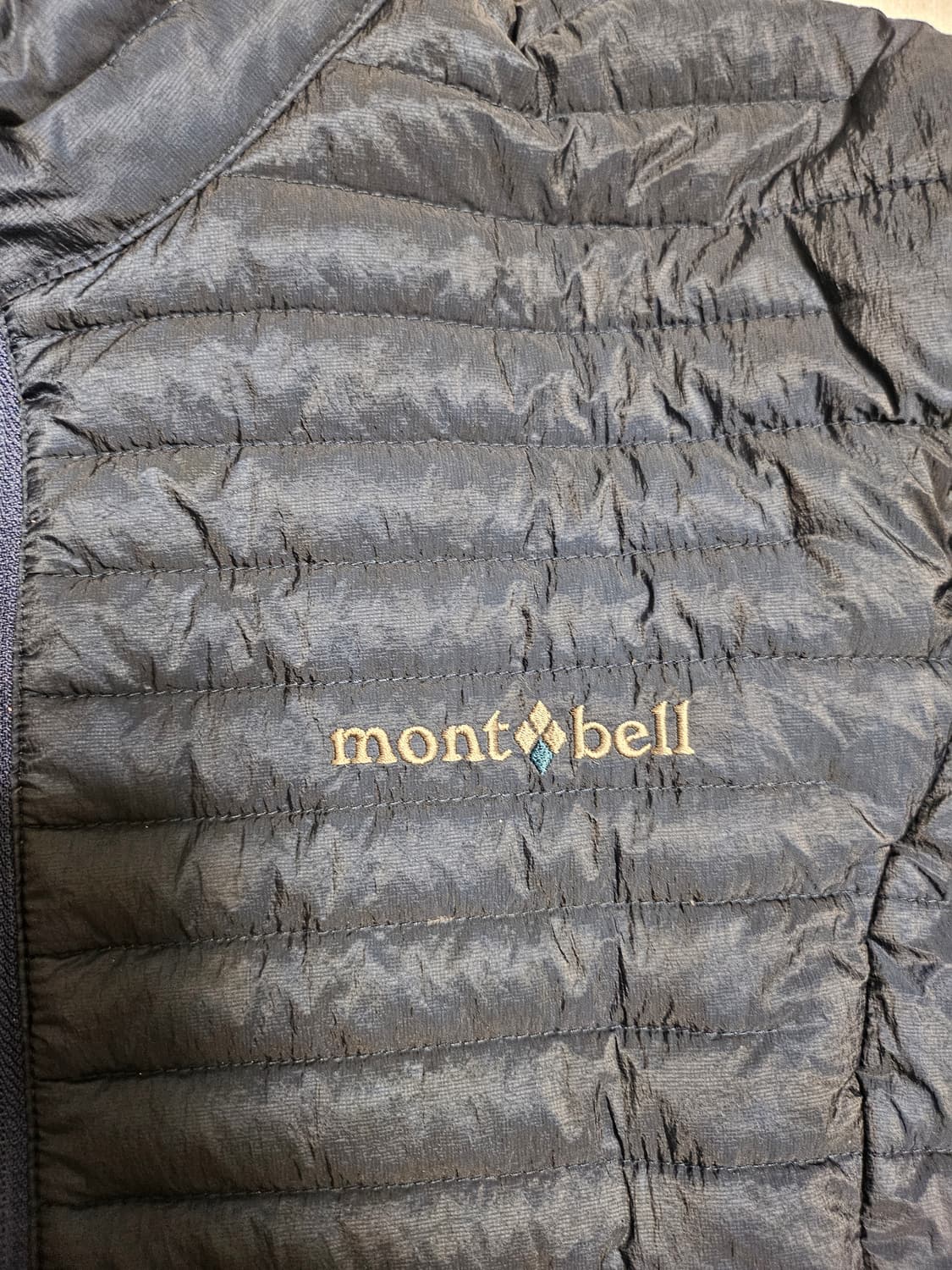 몽벨 ul800 여성경량패딩 상품이미지2