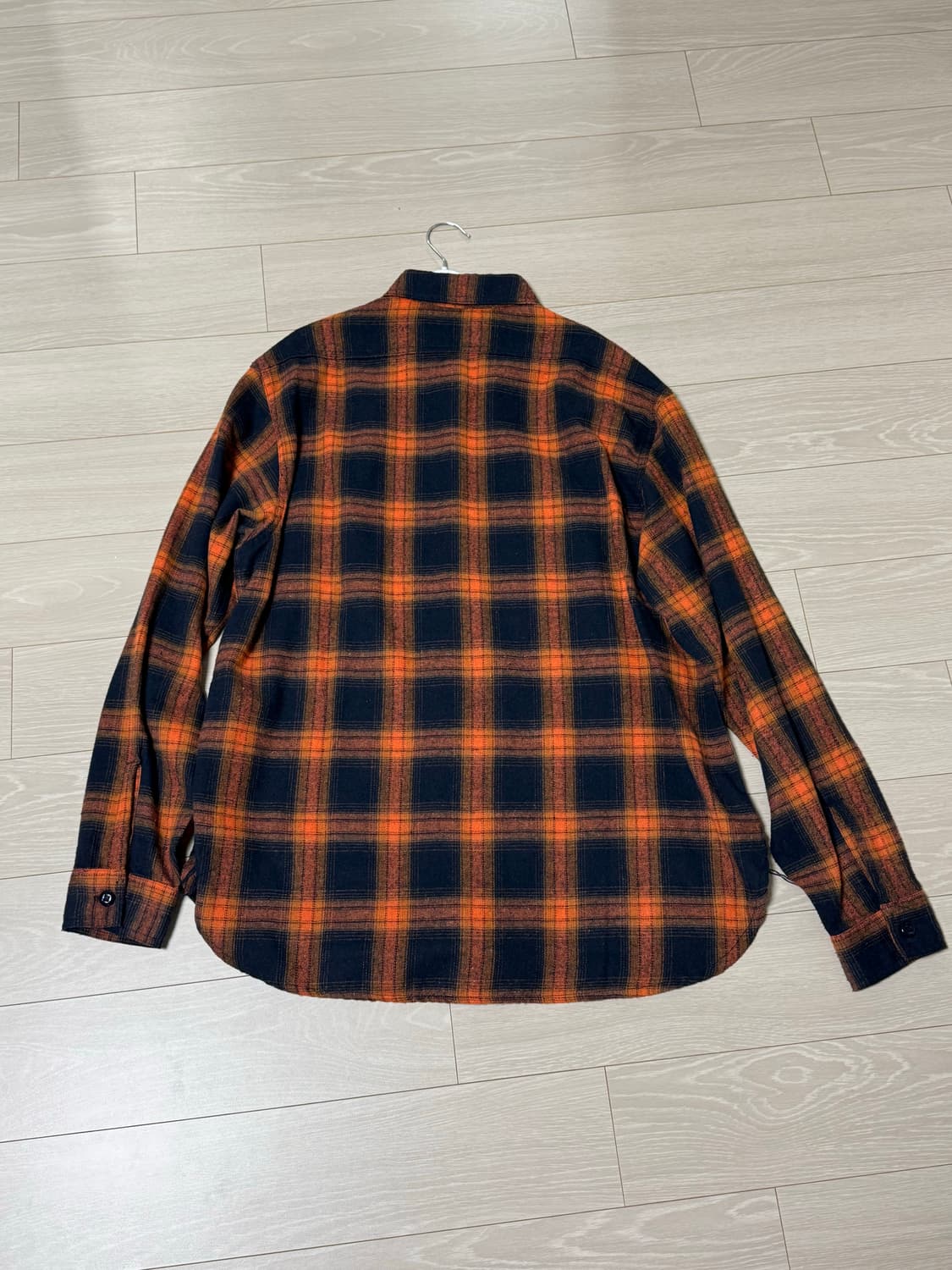 아웃스탠딩 오렌지 블랙 체크 셔츠 M 상품이미지3