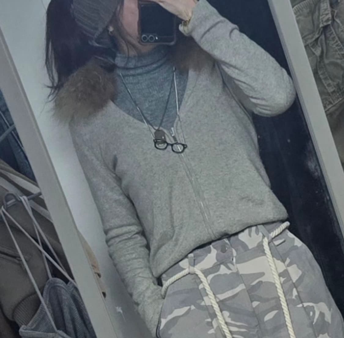 래빗퍼 가디건(털 탈부착) 토끼털 가디건 레이어룸 상품이미지2