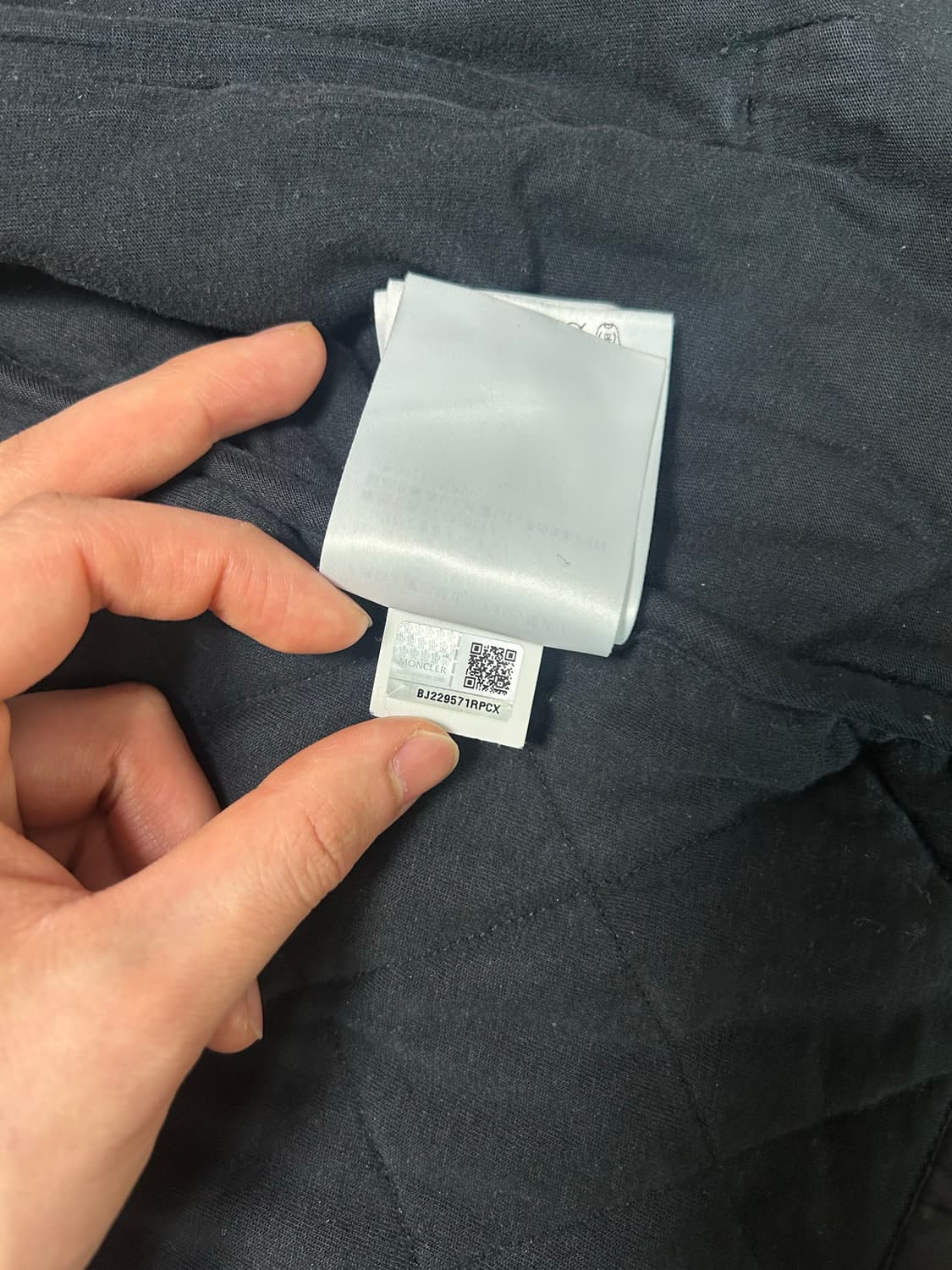 정품 몽클레어 후드 집업패딩 퀄팅자켓 상품이미지9