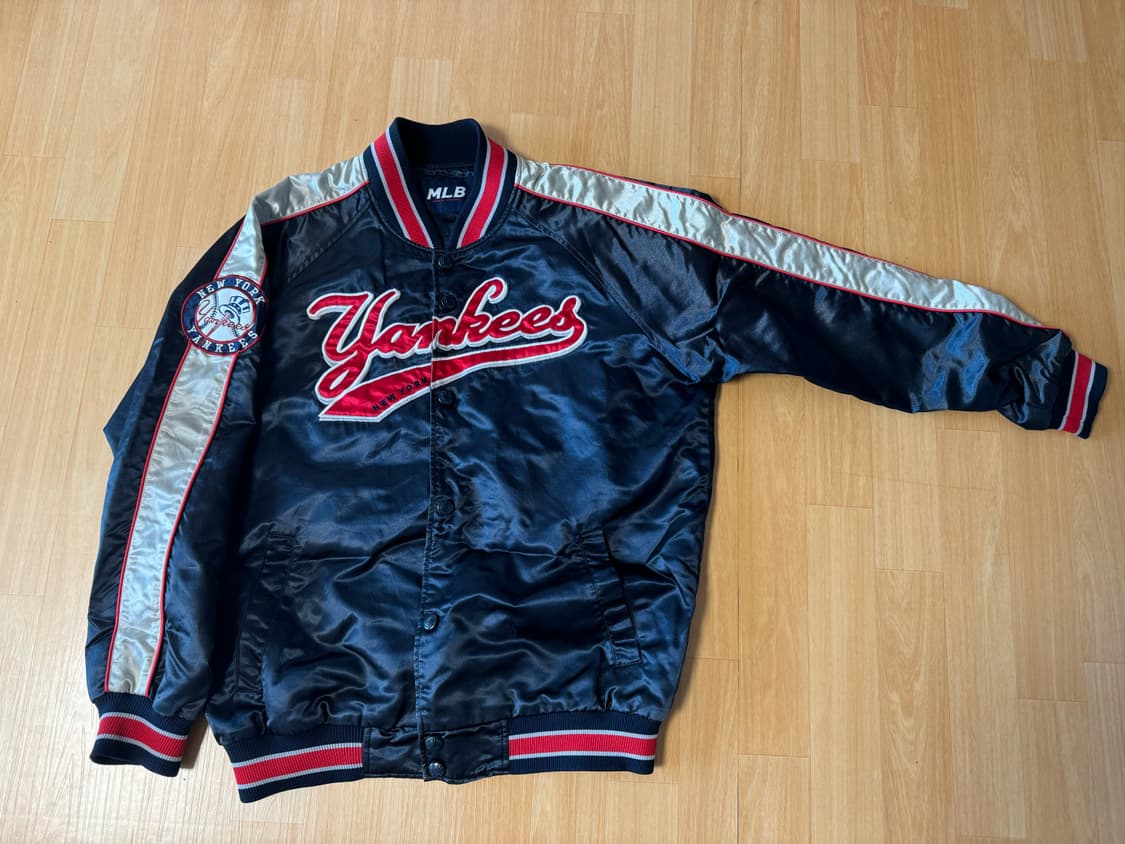 MLB 바시티 자켓 판매해요 상품이미지1