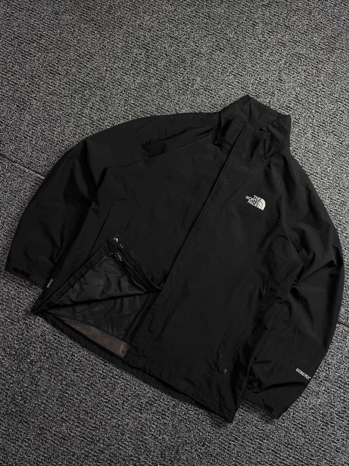 노스페이스 고어텍스 블랙 테크웨어 마운틴 자켓 1885 상품이미지1