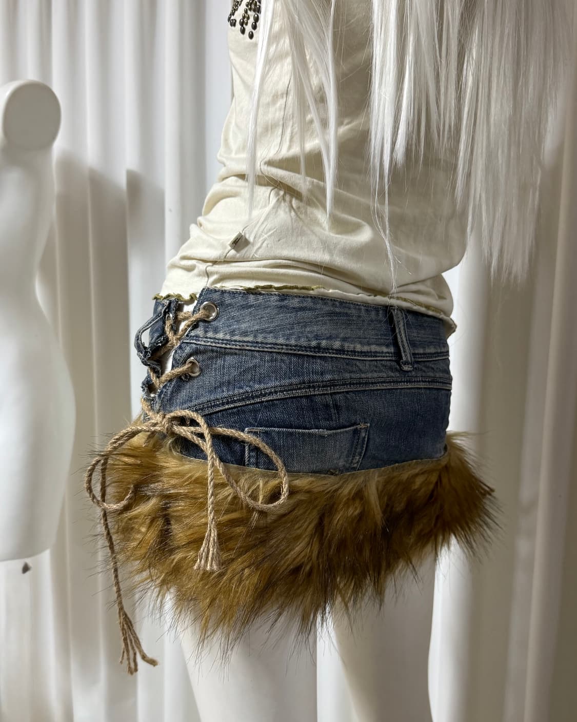 갸루맛 빈티지 퍼 데님 스커트 상품이미지2