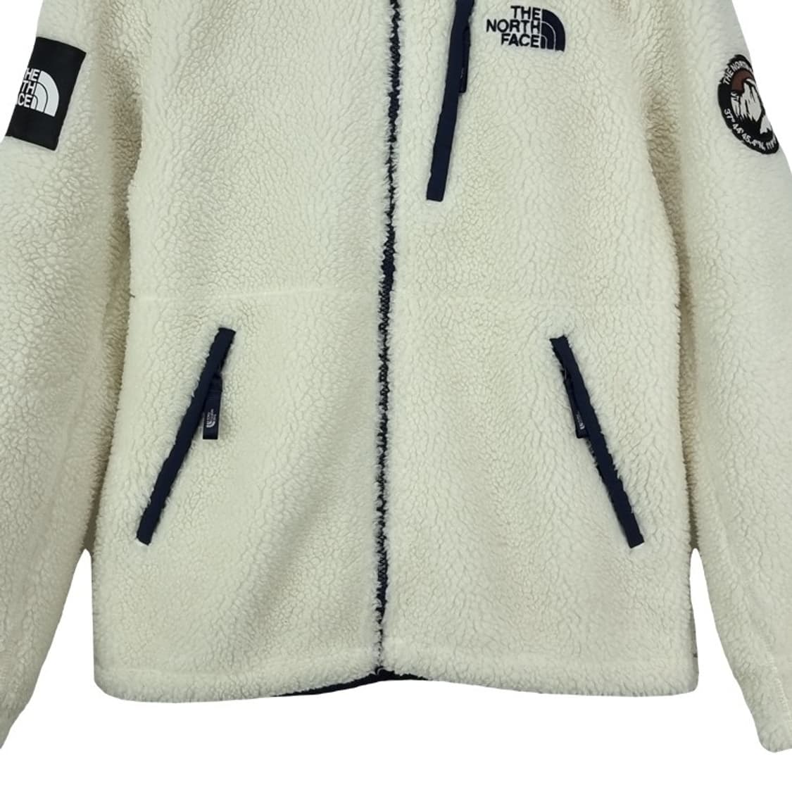 [노스페이스] 로고 자수 쉐르파 뽀글이 후리스 자켓 아이보리 M19808 상품이미지5