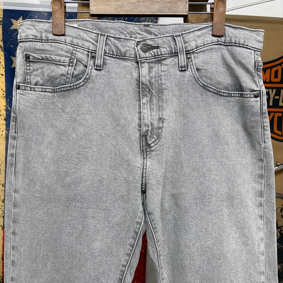 리바이스 502 그레이워시드 테이퍼드핏 데님팬츠 N907 상품이미지3