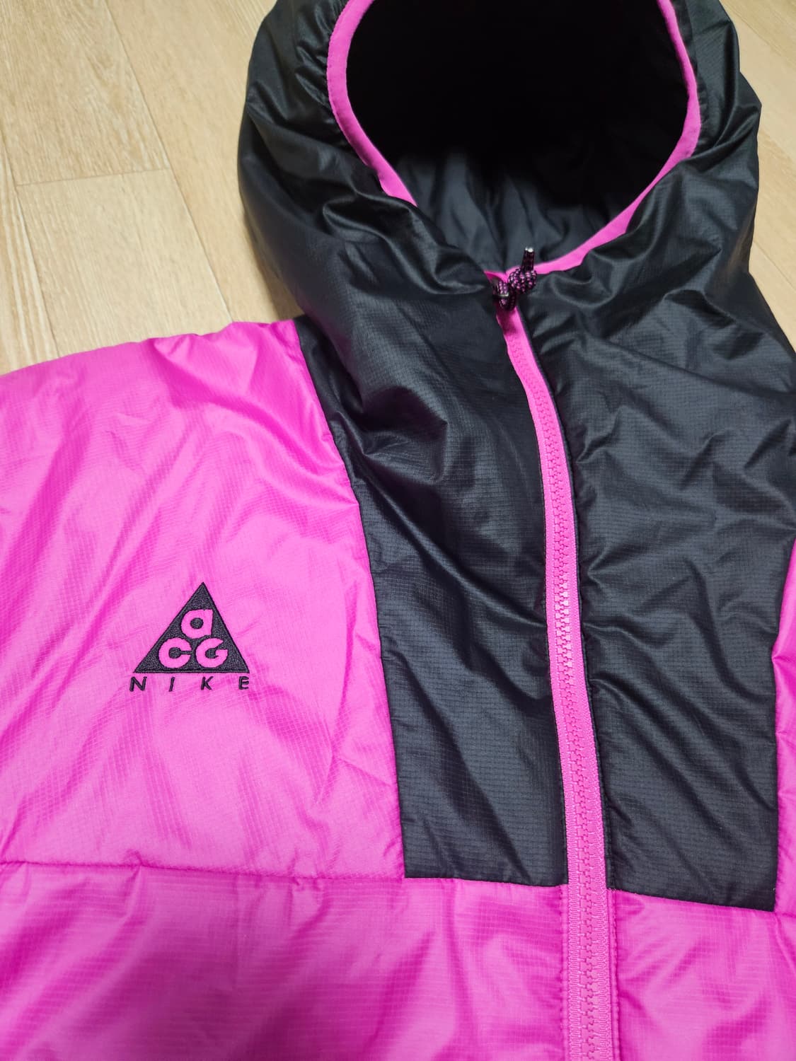 나이키 ACG 프리마로프트 경량 패딩 검 핑 라지 러닝 헬스 고프코어 상품이미지3