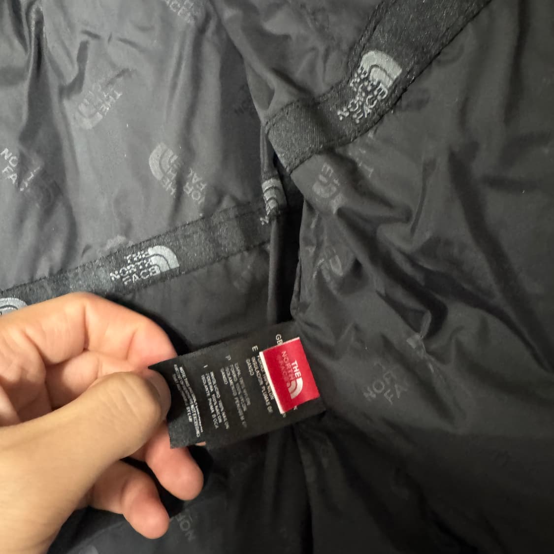 노스페이스 패딩 M사이즈 상품이미지5