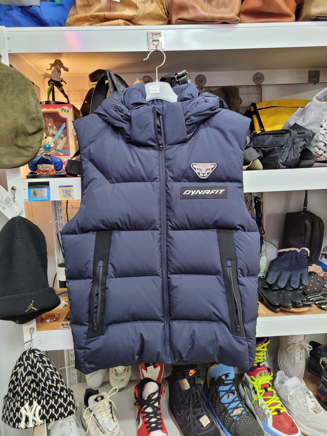 DYNAFIT 다이나핏 후드 패딩 조끼 (모자 탈부착) 상품이미지1