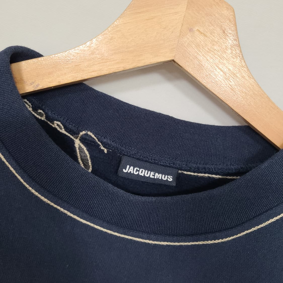 자크뮈스 정품 피오 자수 로고 스웻셔츠 네이비 L 상품이미지10
