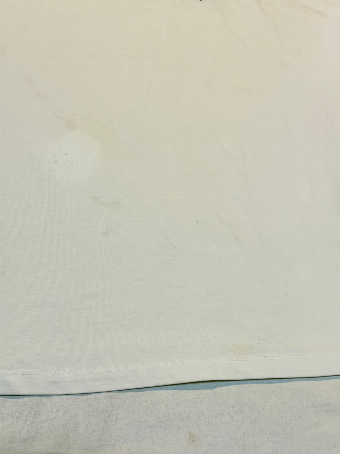 아더에러 23ss 버터플라이 자수 티셔츠 화이트 상품이미지4