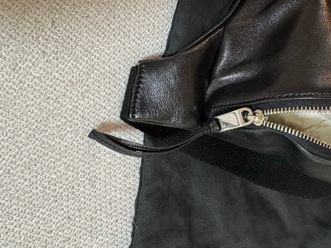 생로랑 가죽 벨트백 상품이미지4