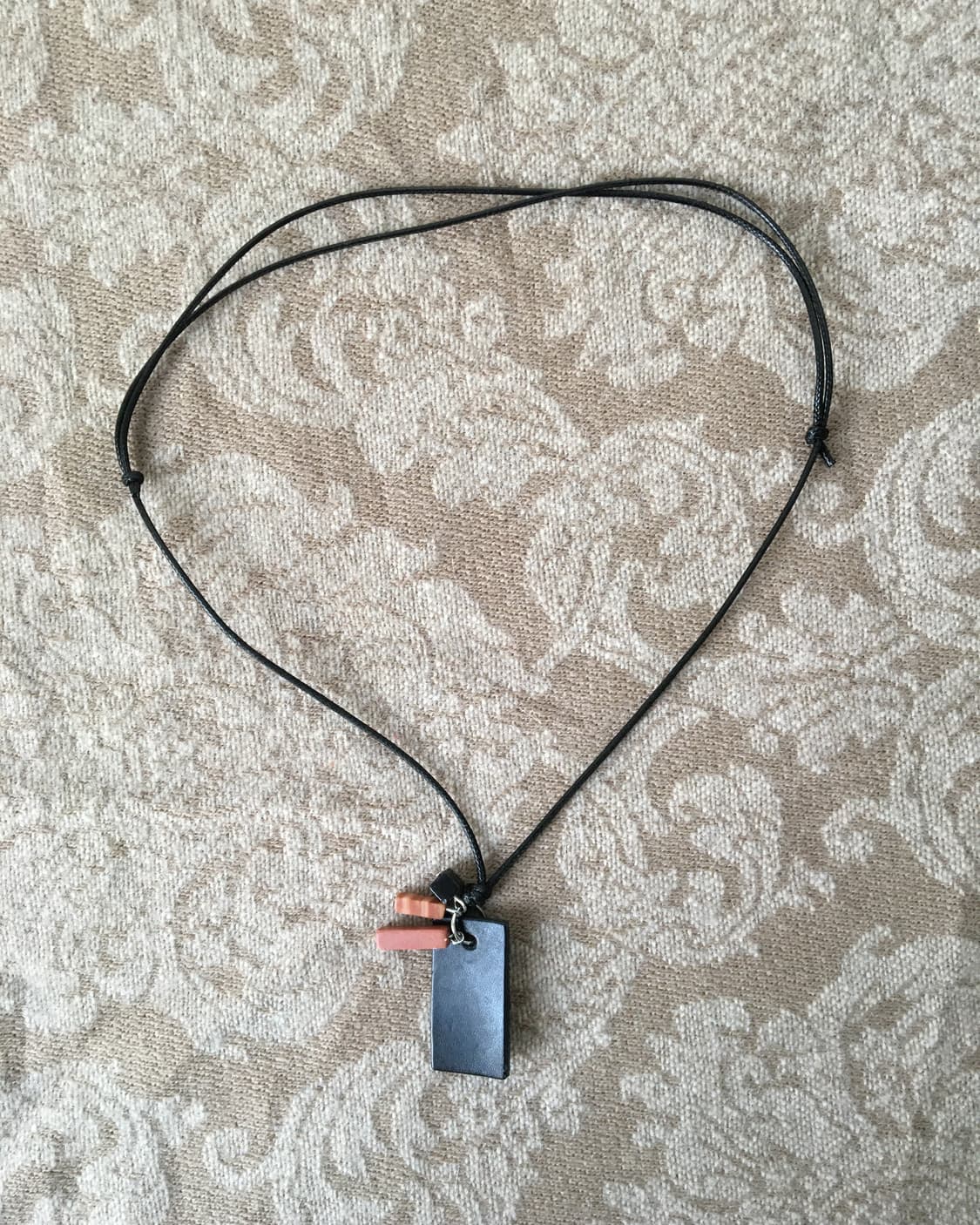 string necklace 상품이미지1