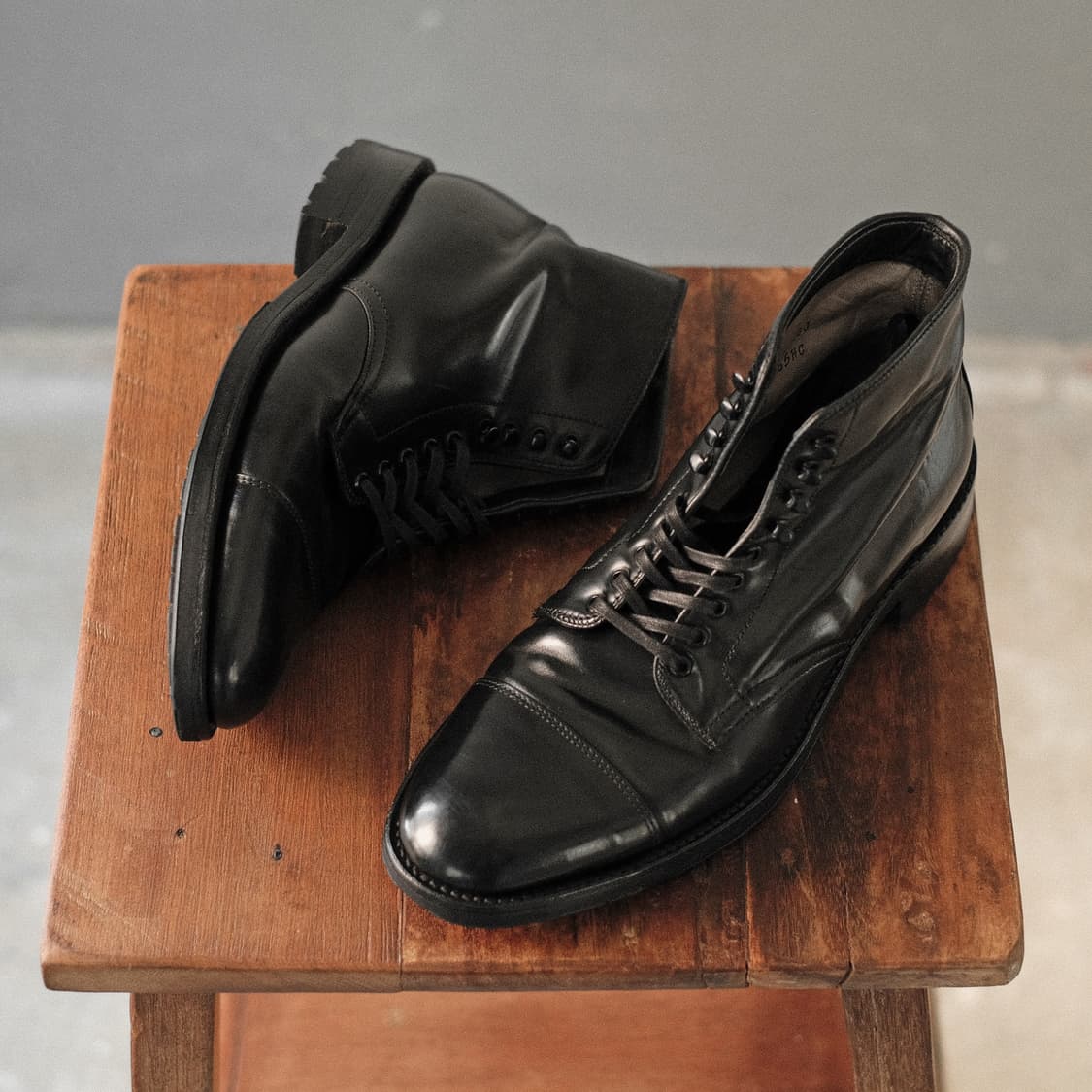 알든 4065HC 8.5D사이즈 블랙 코도반 캡토 부츠 상품이미지8