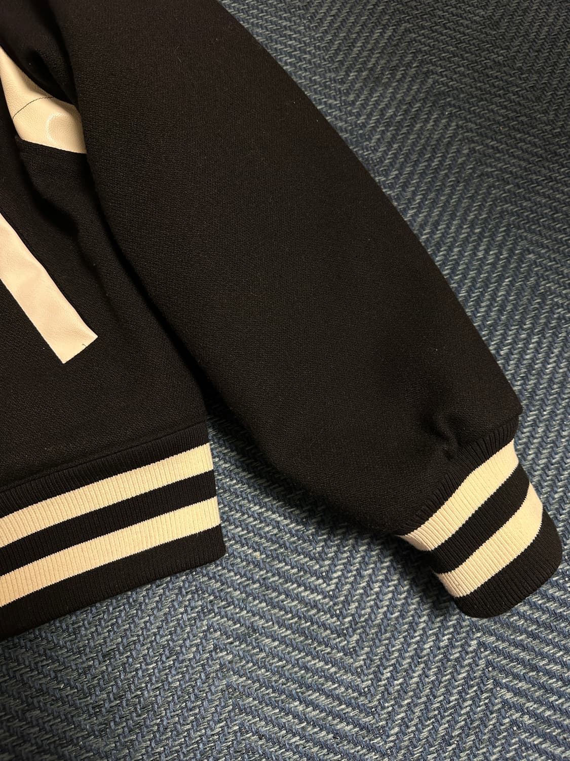 벌스데이수트 바시티자켓 S 상품이미지4