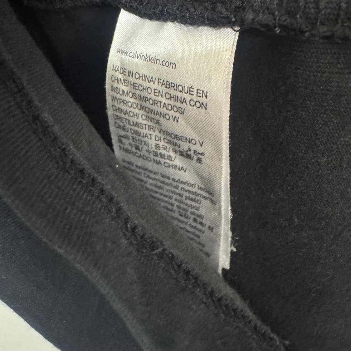 켈빈클라인 포켓 로고 반팔티 상품이미지4