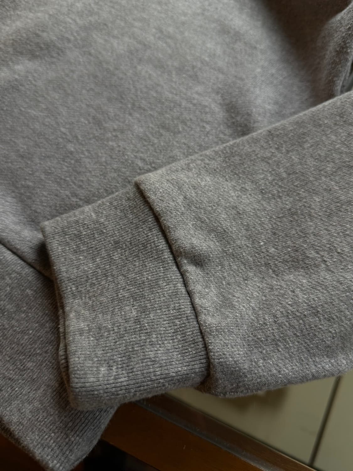 아페쎄 그래픽 맨투맨 100 상품이미지8