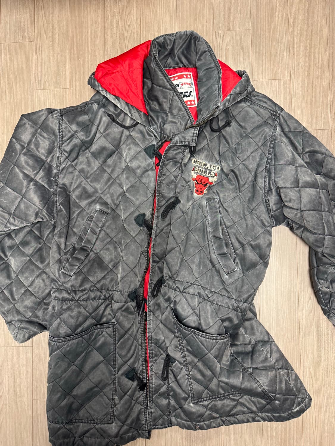 90s nutmeg 시카고 불스 퀄팅코트 상품이미지1