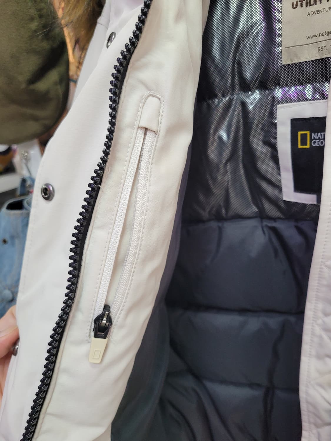 내셔널지오그래픽 아이보리 숏 패딩 다운 자켓 S 상품이미지4