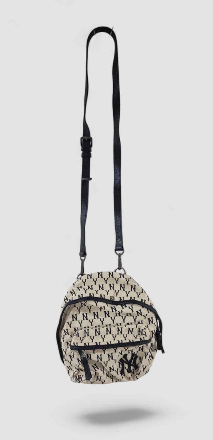 MLB 뉴욕양키스 미니 백팩 크로스백 가방 상품이미지1