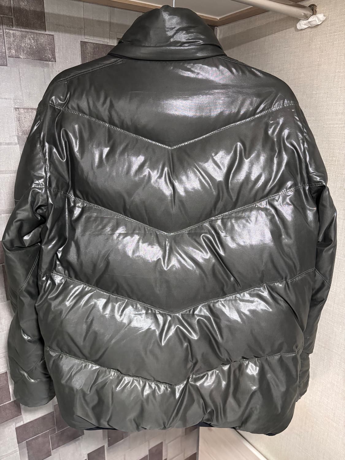 디젤 Y2K 바이커 경량패딩 카키 상품이미지5