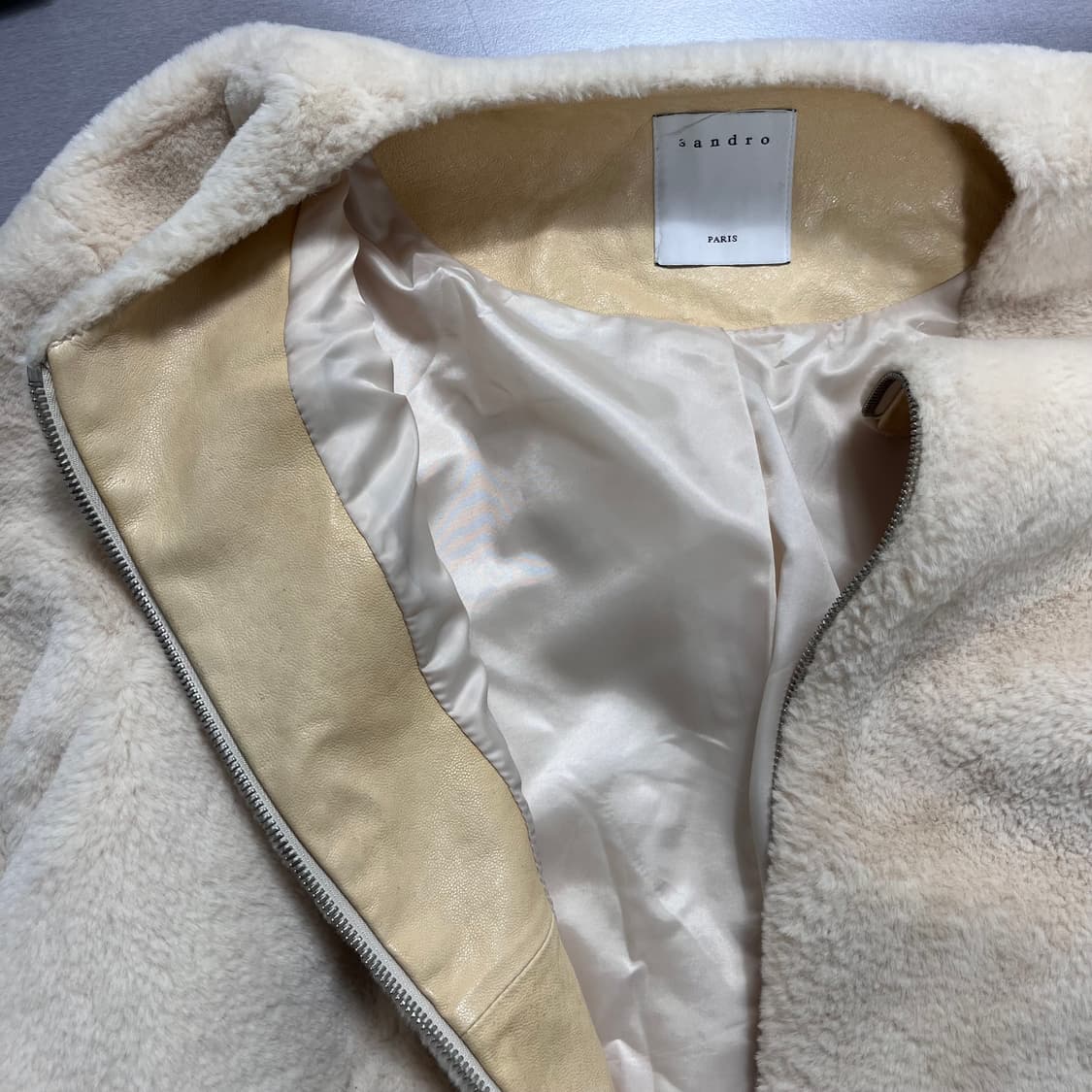 산드로(SANDRO) 양가죽 배색 털 자켓 상품이미지5