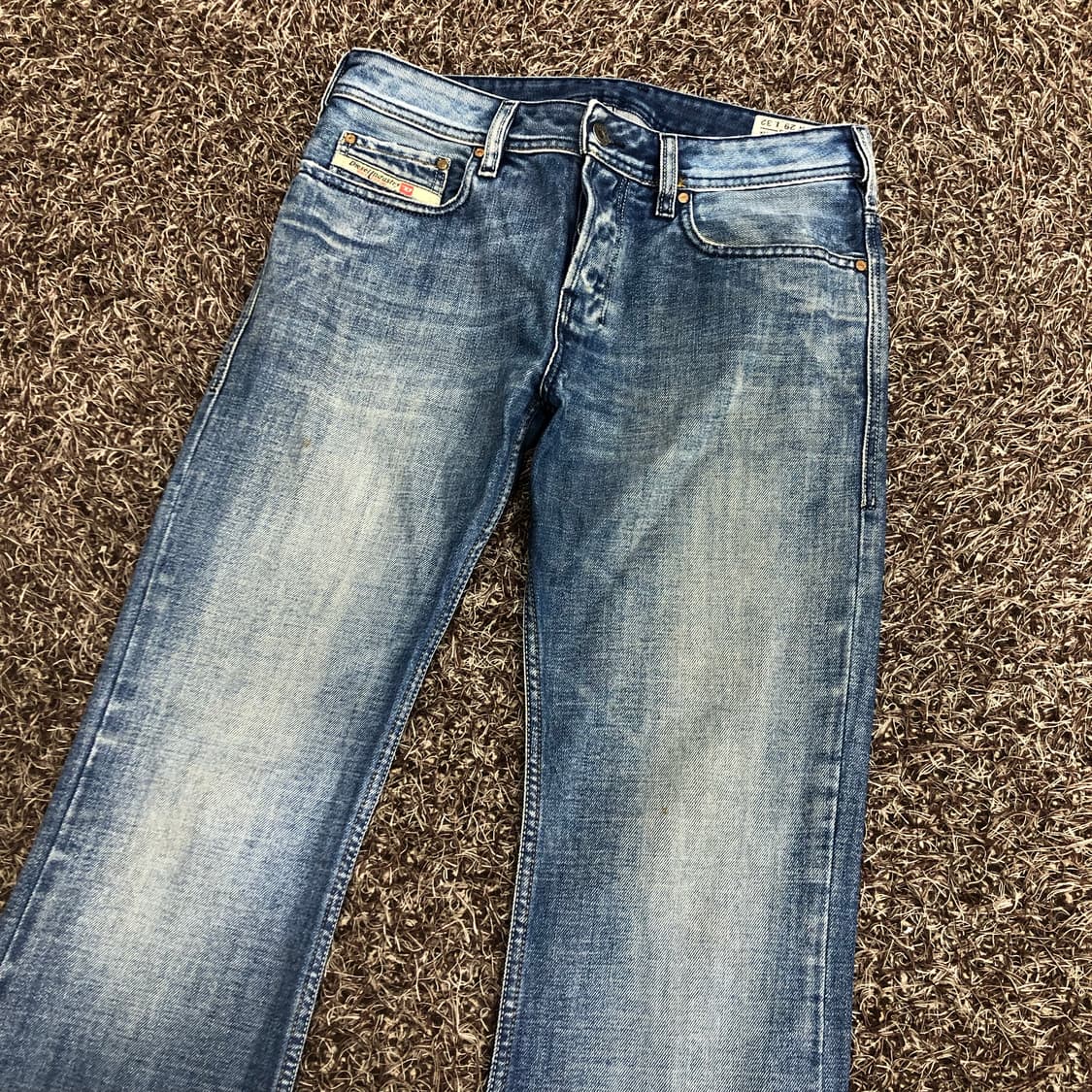 디젤 Zathan 부츠컷 워싱 데님 팬츠 상품이미지2