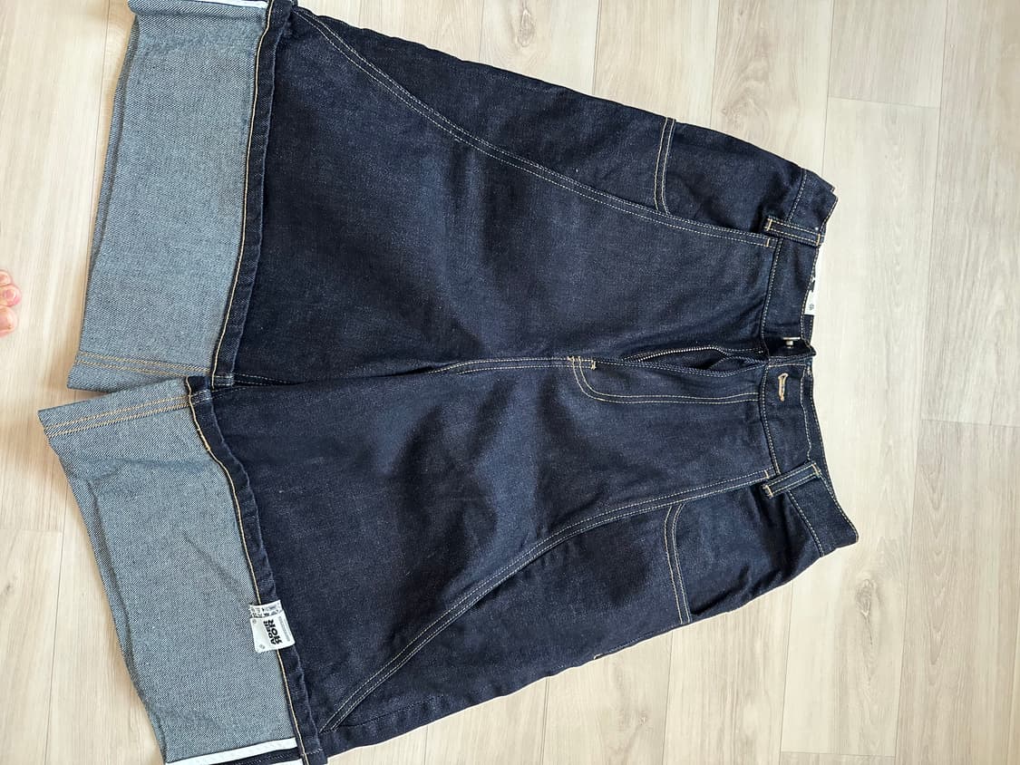 아더에러 버뮤다데님 팝니다 상품이미지1