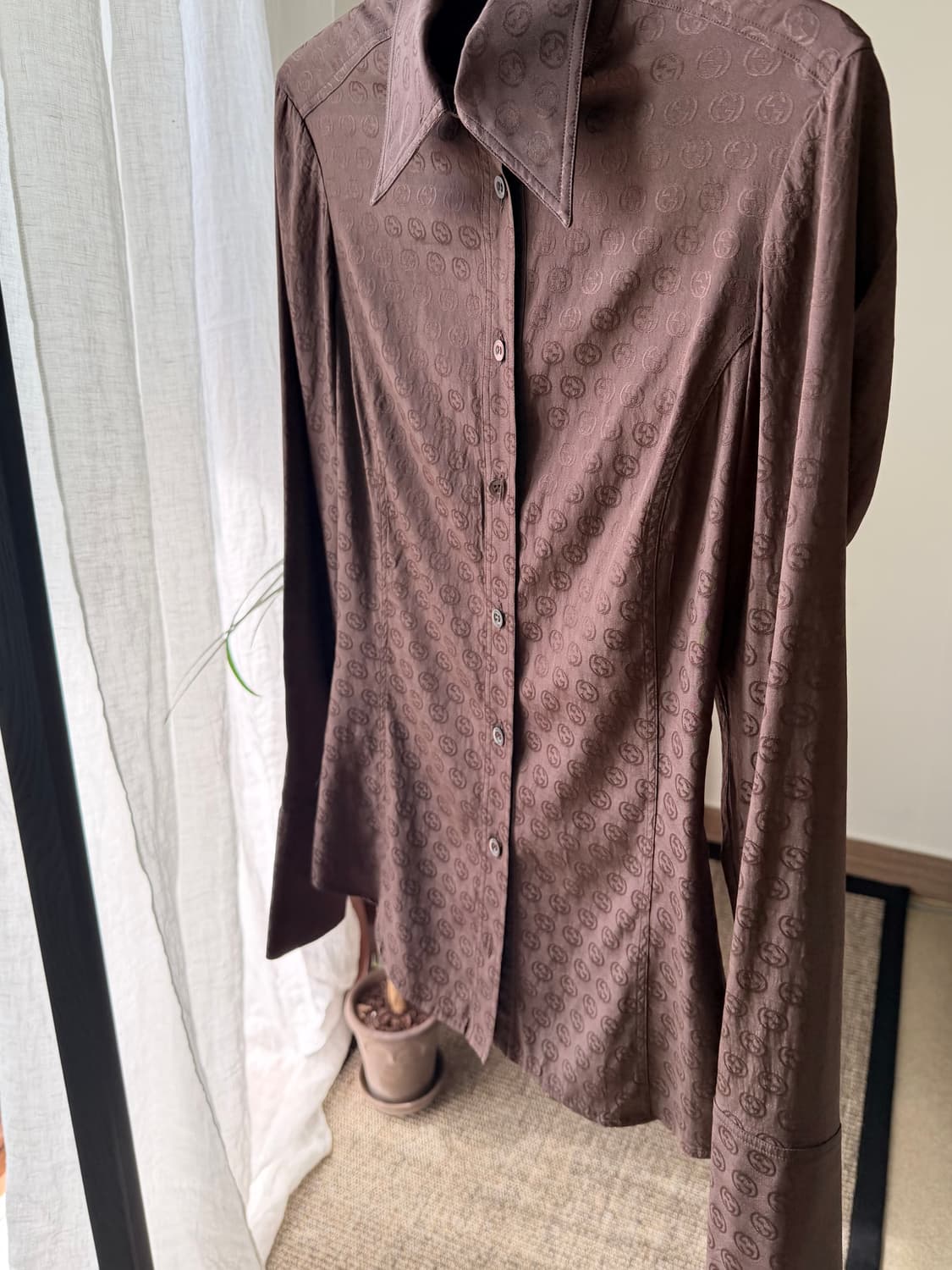 구찌 silk brown logo shirts 상품이미지2