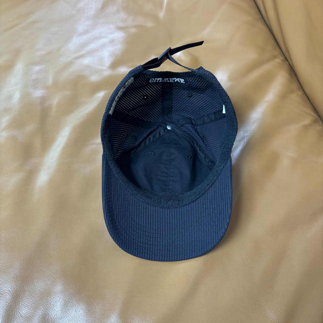 Supreme 슈프림 24ss 시어서커 블랙 S로고 6패널 볼캡 모자 상품이미지6