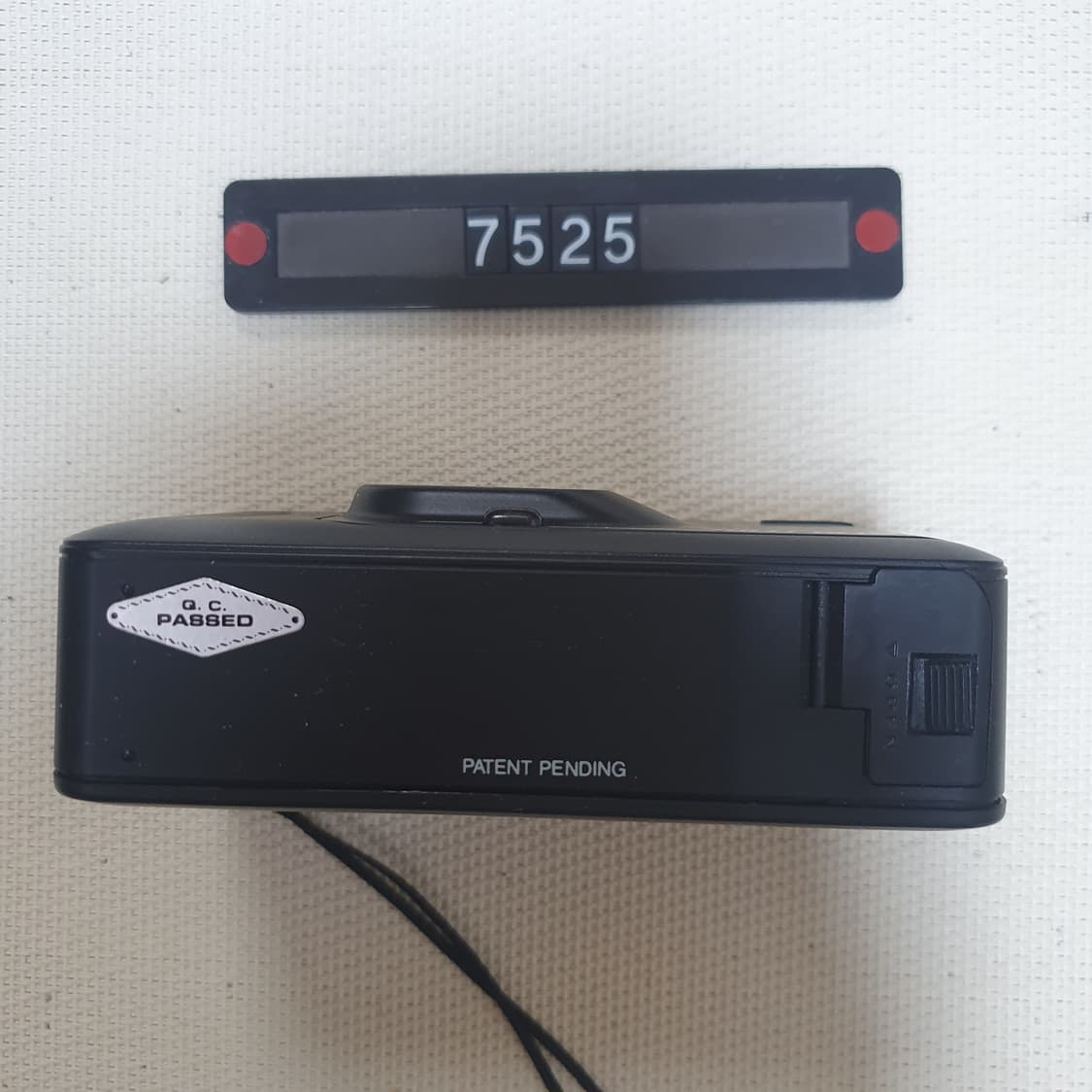 키스톤 슬림라인 블랙바디 필름카메라 상품이미지4