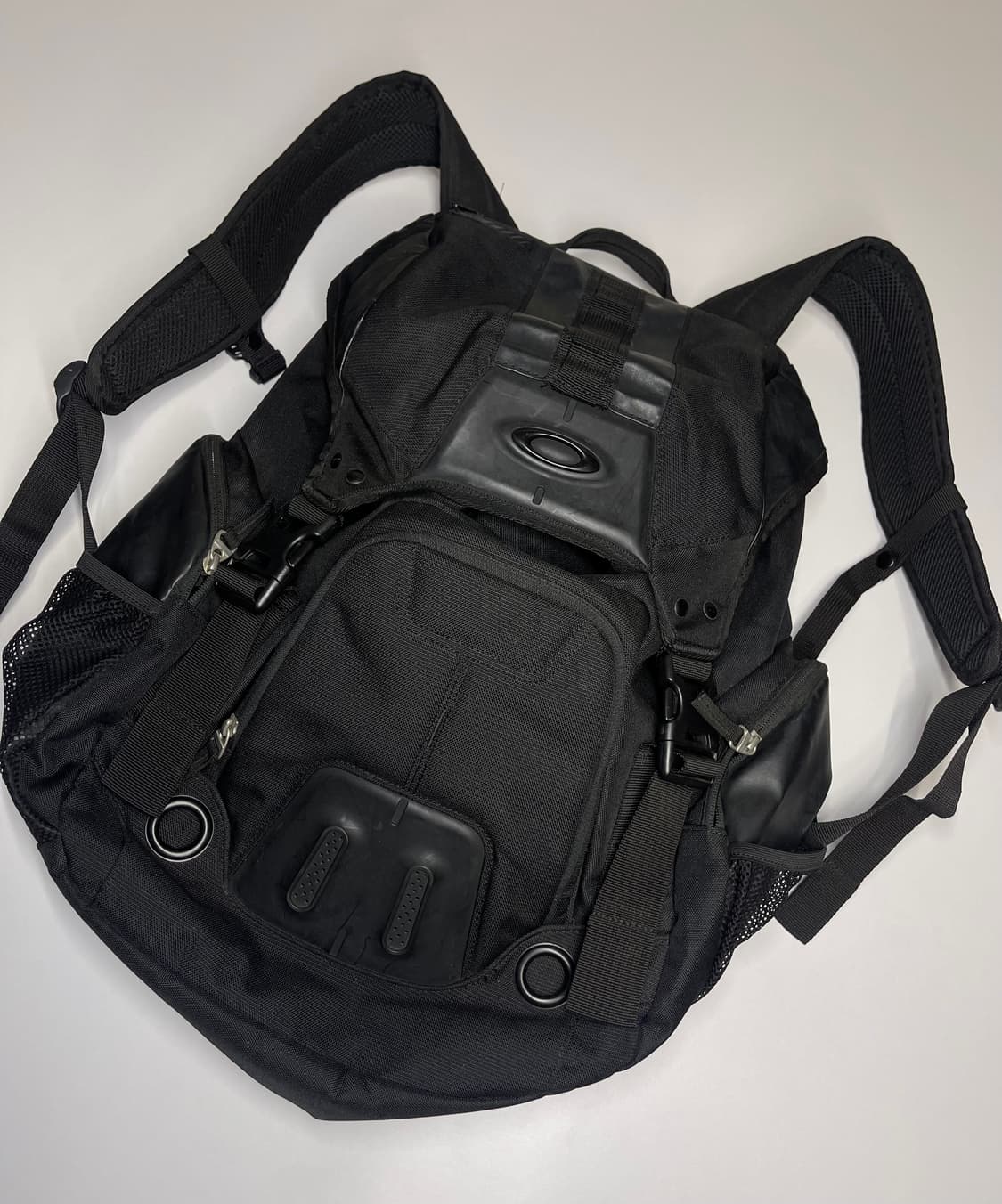 오클리 블랙 백팩 상품이미지2