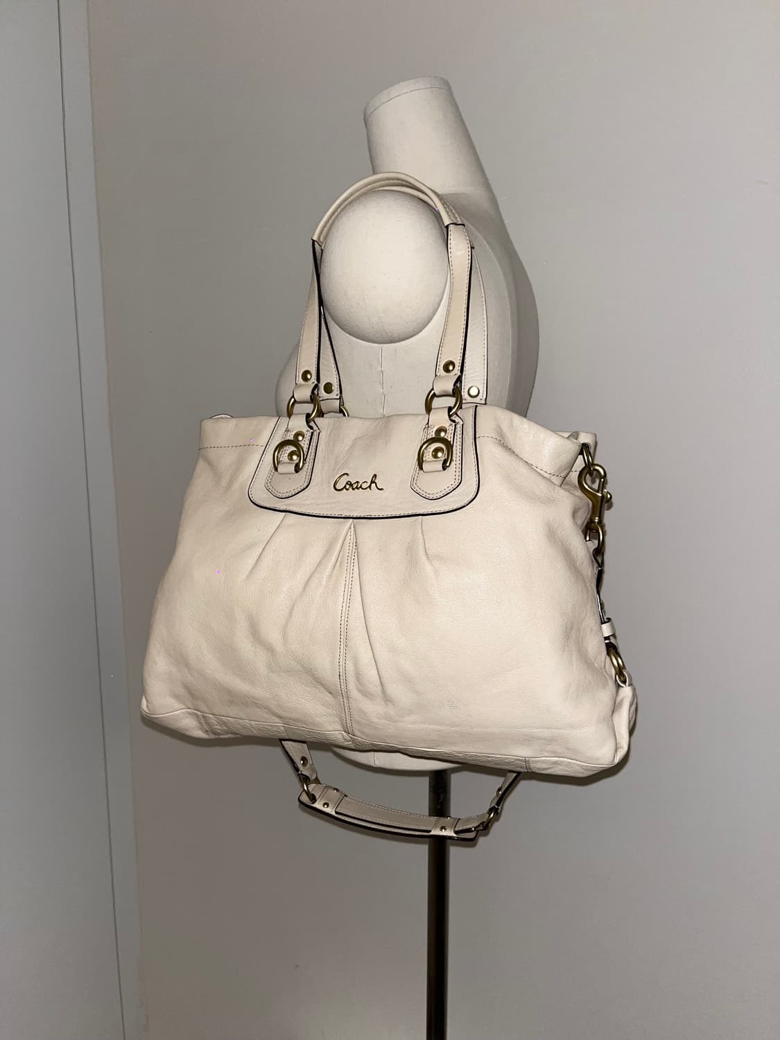 Coach Creami Shoulder bag 상품이미지2