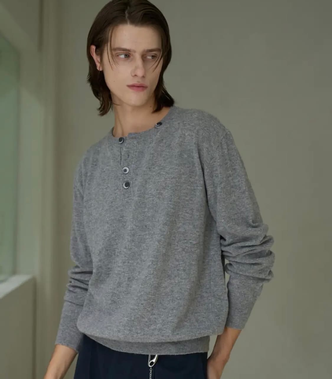 웨이비니스 헨리넥니트 그레이 1사이즈 상품이미지1