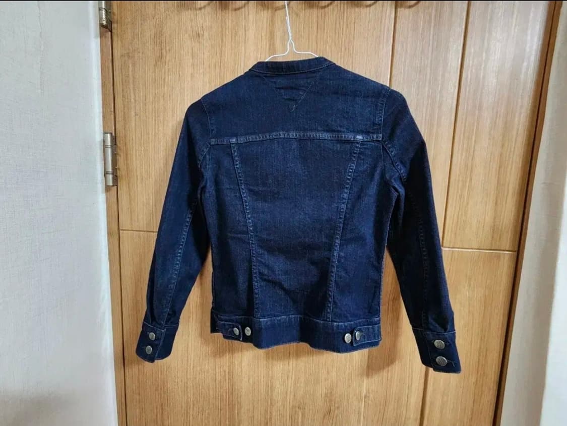 (XS)여성 타미힐피거 슬림핏 데님 자켓 상품이미지3