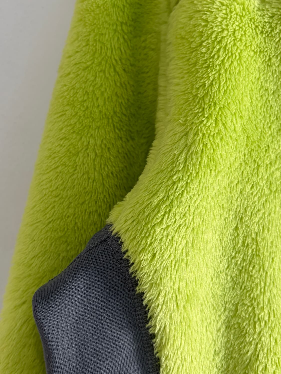 Patagonia 파타고니아 R3하이로프트 플리스 자켓 M 상품이미지7