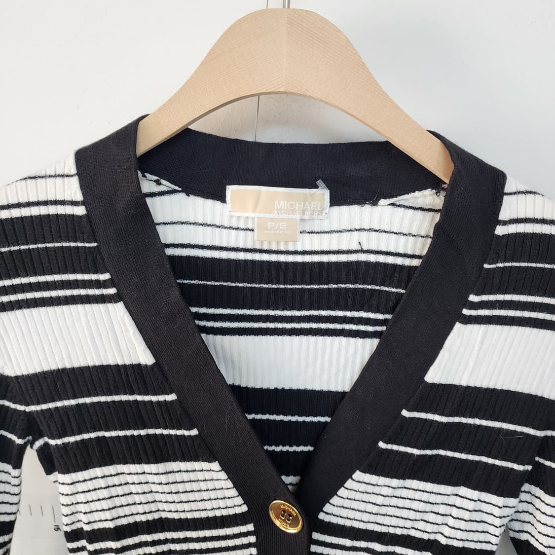 마이클코어스 스트라이프 가디건 상품이미지2