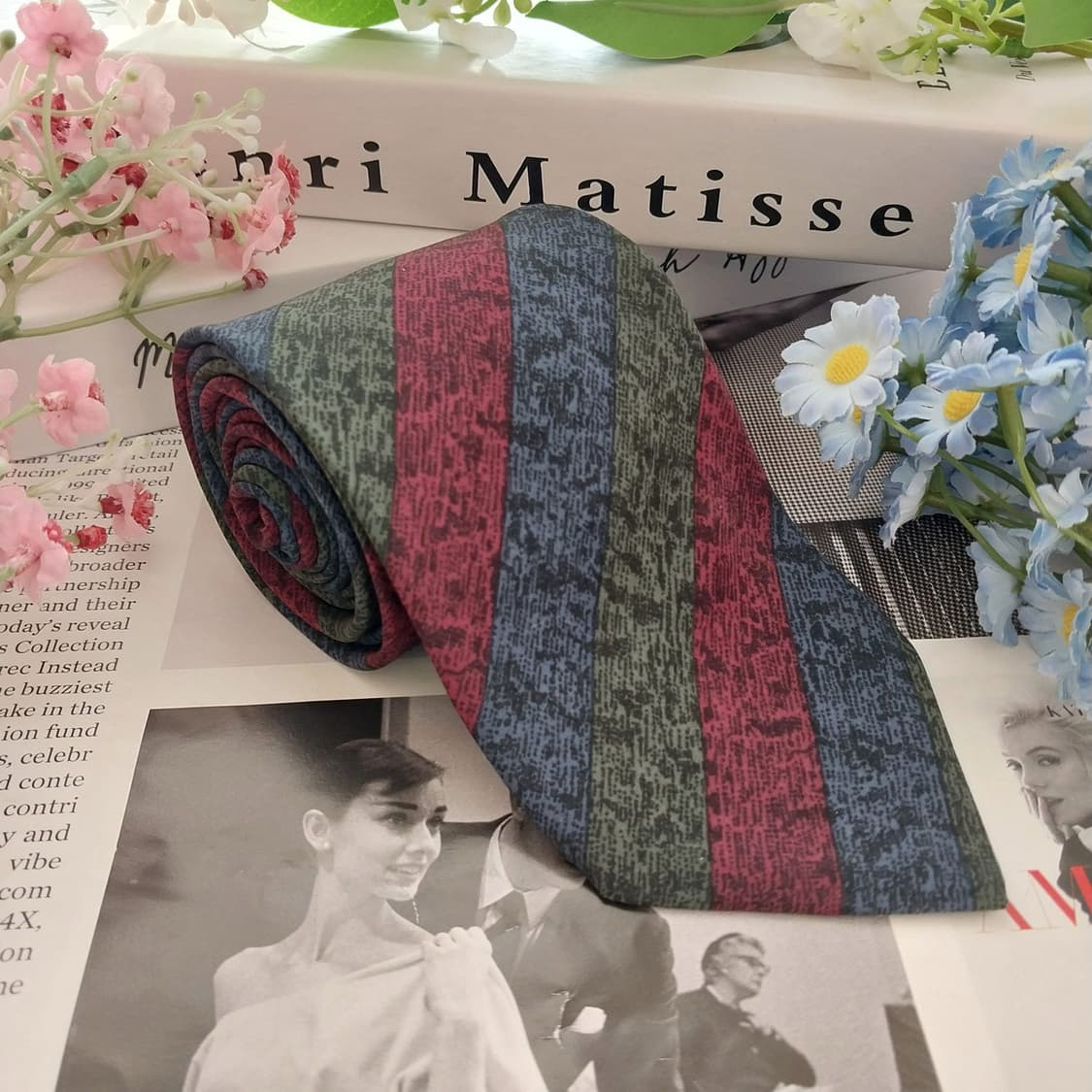 세루티 실크 카키 스트라이프 슬림 넥타이 7.7cm A+등급 K1501
 상품이미지2