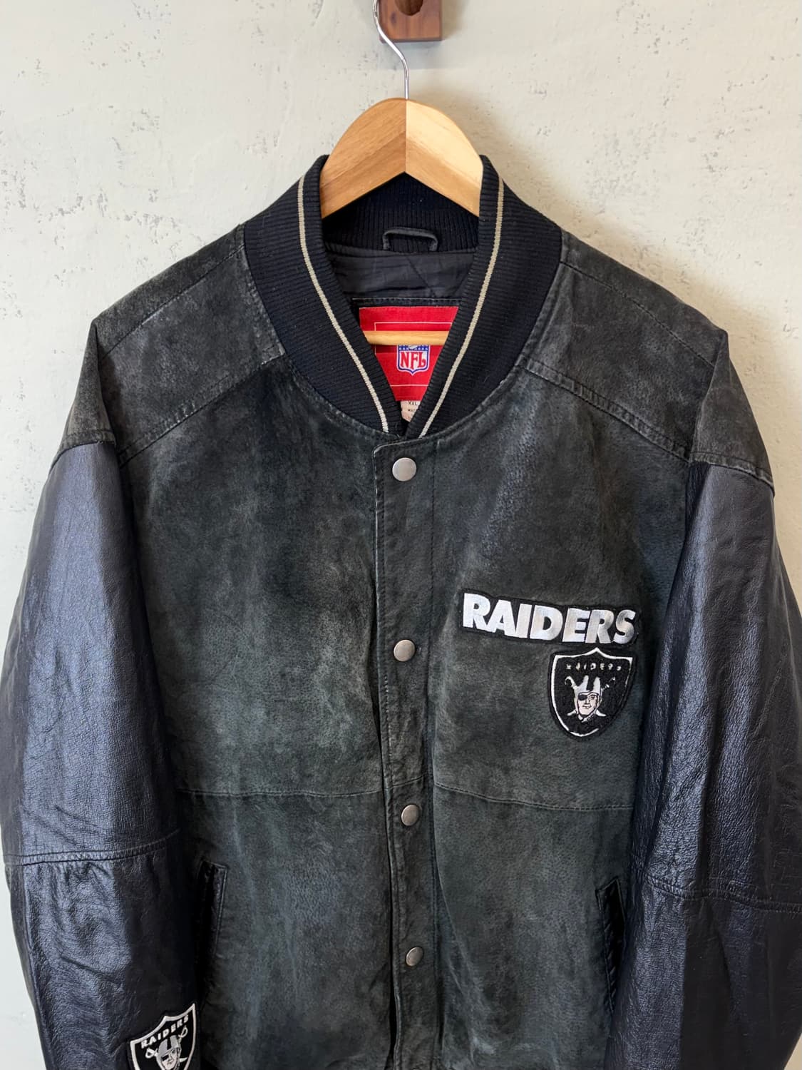 NFL 90s 빈티지 오클랜드 레이더스 레더 바시티 자켓 상품이미지7