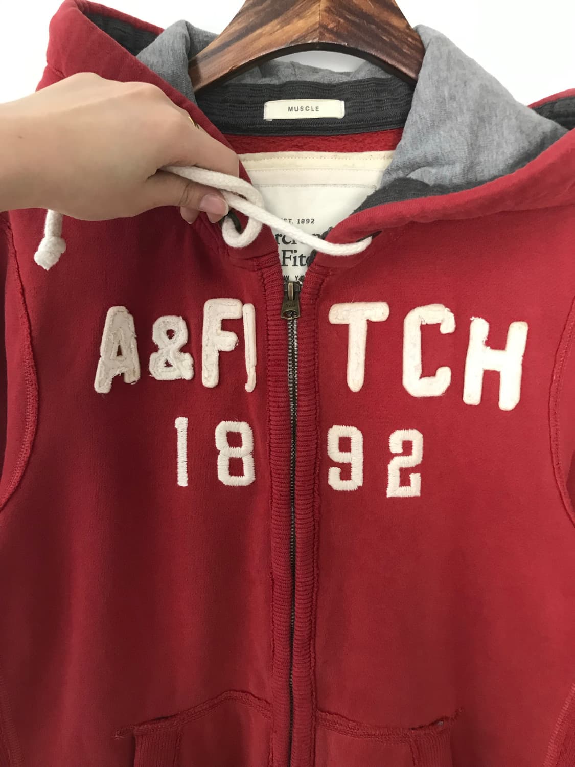 아베크롬비 y2k 와투케 레드 헤비코튼 후드집업 상품이미지4