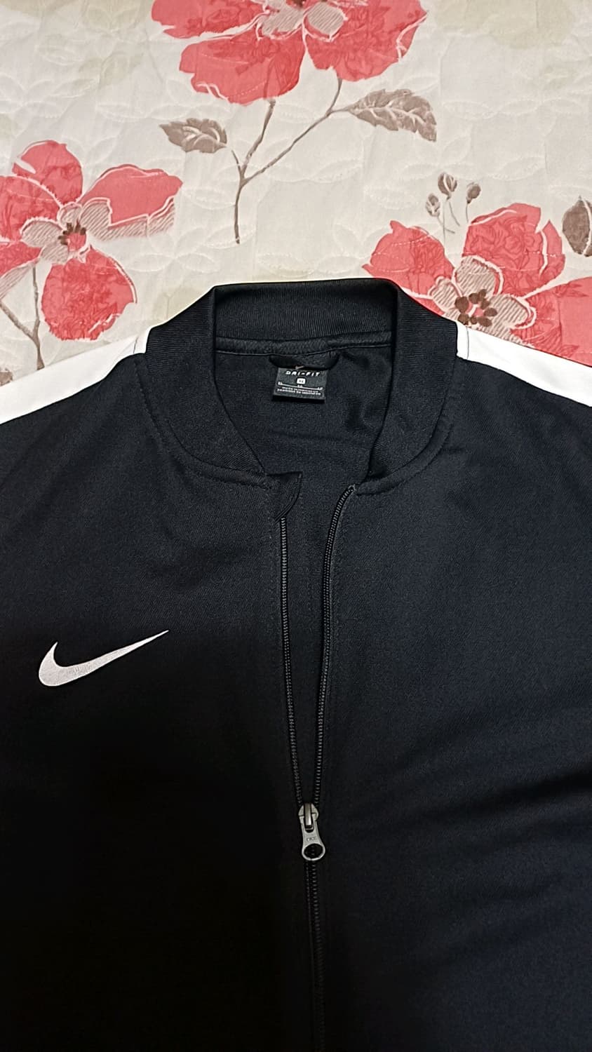 나이키 드라이핏 얇은저지 110 가슴61 기장78 상품이미지2