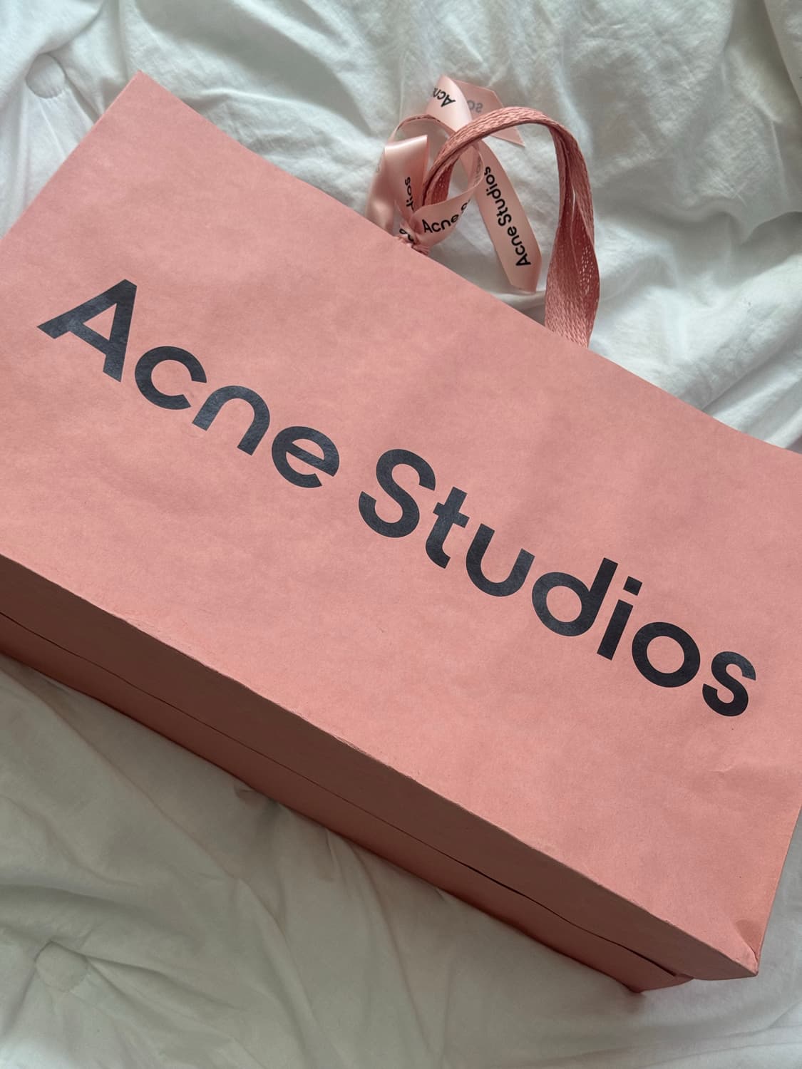 아크네스튜디오 스톡홀름 로고 프린트 핑크 티셔츠 상품이미지4