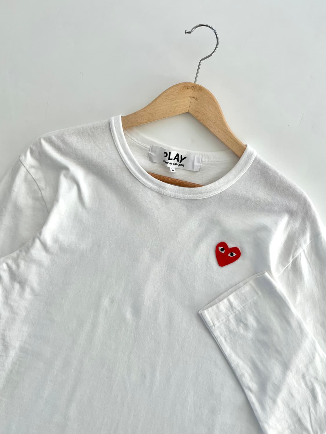 COMMEdesGARCONS 꼼데가르송 플레이 와펜 롱슬리브 상품이미지4