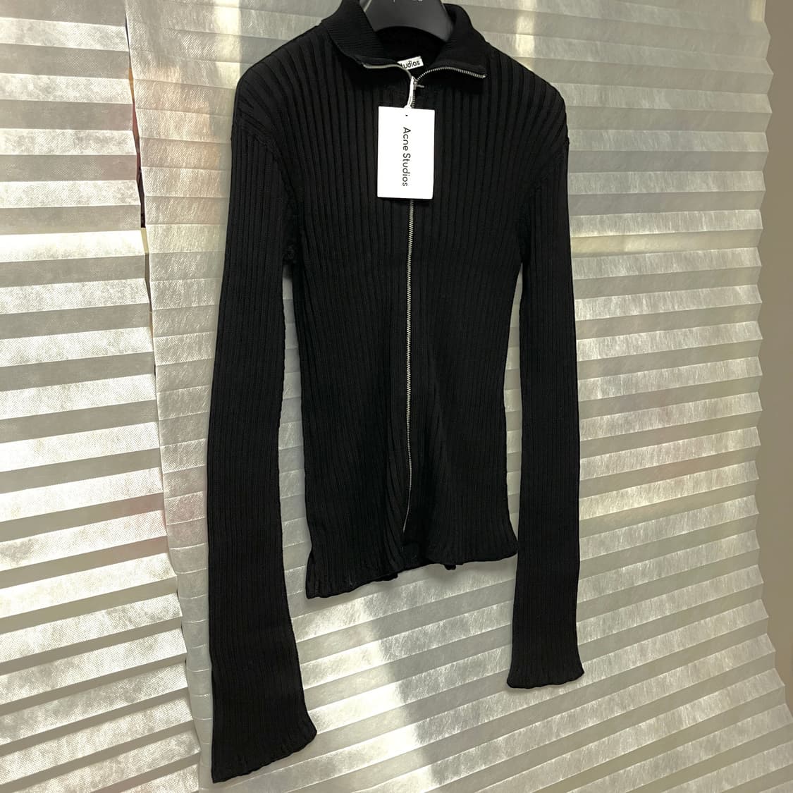 (m) 아크네스튜디오 25ss 투웨이 니트집업 상품이미지1