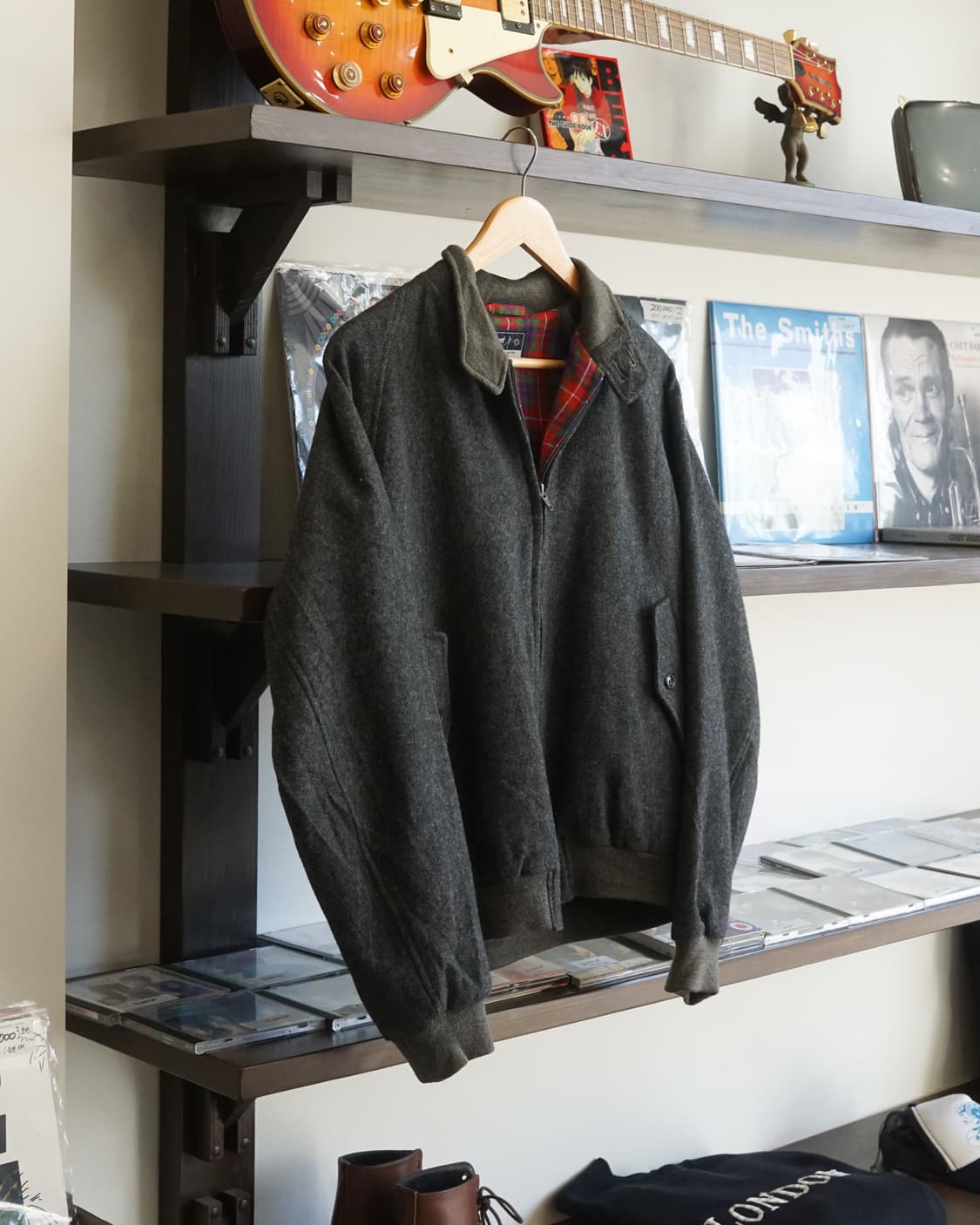 Way Out made in japan 상품이미지1